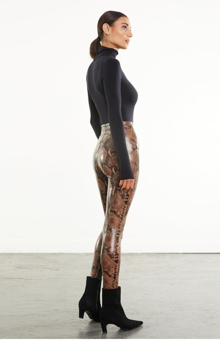 Commando Animal Print
